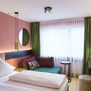 3* Ξενοδοχείο Westend